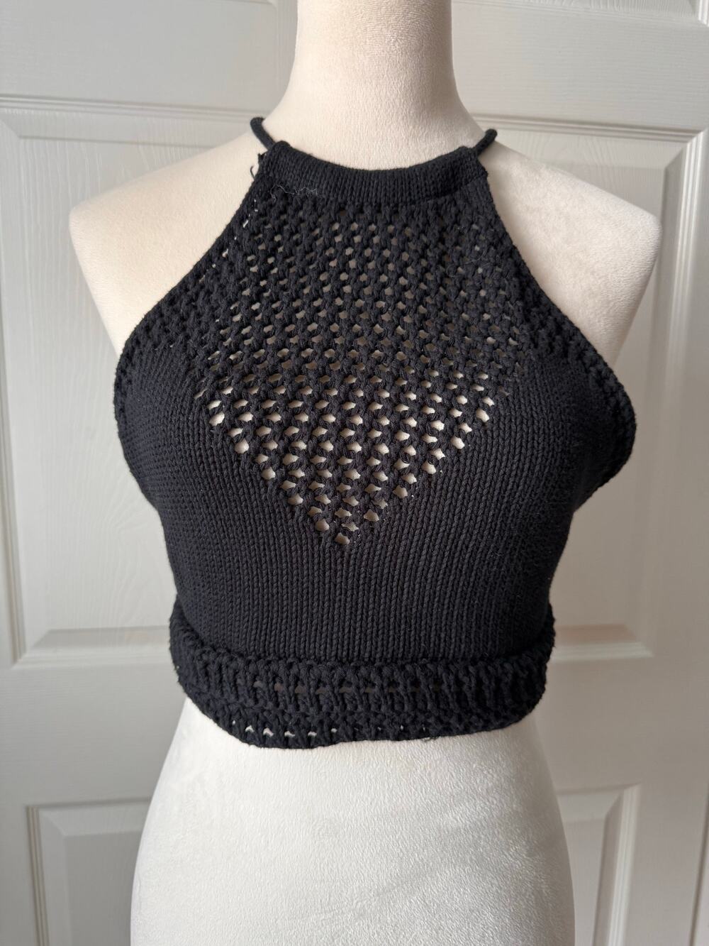Forever 21 Black Crochet Halter Top NWT 100% Cotton size M Festival Beach Boho